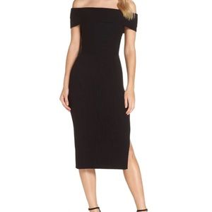 Ribbed, off the shoulder midi dress. Size 0.